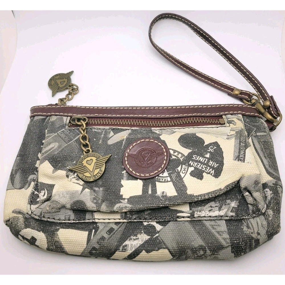 Sydney‎ Love Wristlet Purse "Going Places" Retro Airline Travel Print Charm